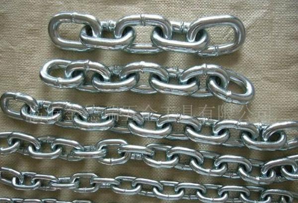 CADENA ESLABÃN CORTO HIERRO GALVANIZADO "CONNOR"